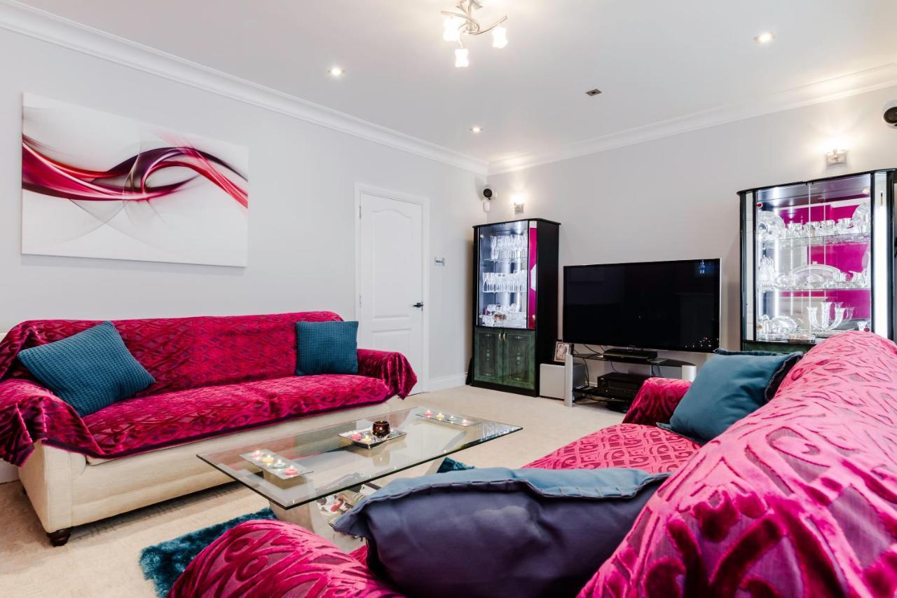 Отель Brooklyn House Барнет Экстерьер фото